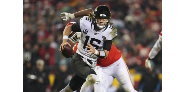 Trevor Lawrencen yritys voittaa Patrick Mahomes epäonnistuu